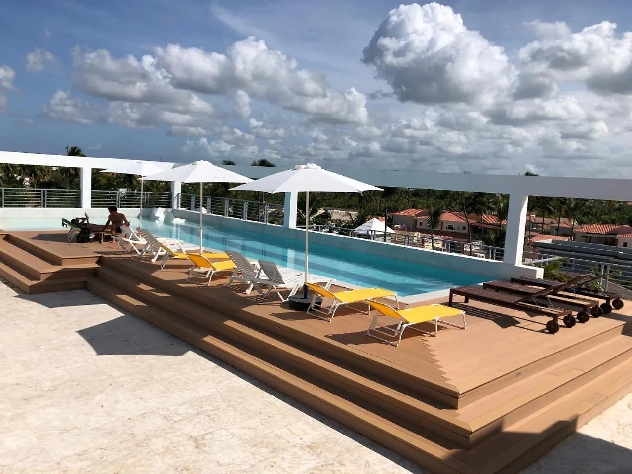 Vacation Suites With Rooftop Pool, Beach Club, Spa, Restaurants - Playa Los Corales Punta Cana 5*,