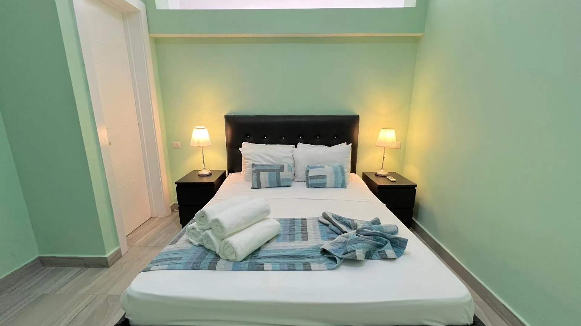 Vacation Suites With Rooftop Pool, Beach Club, Spa, Restaurants - Playa Los Corales Punta Cana 5*,
